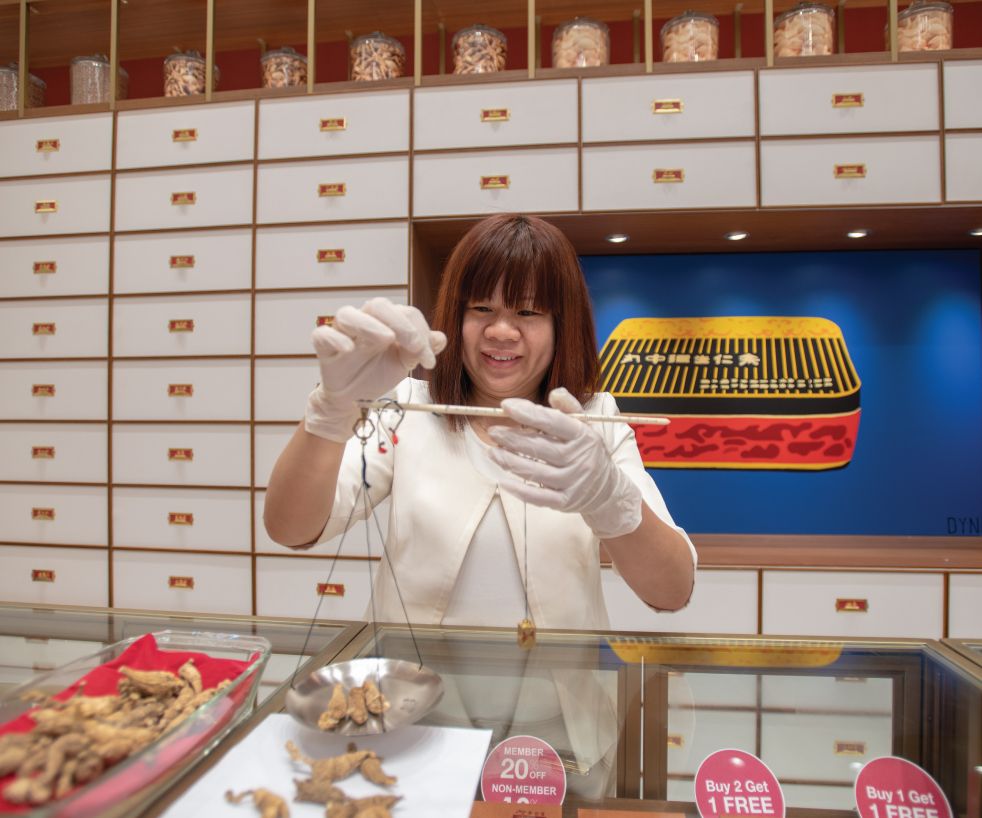 10% OFF on regular-priced item at Eu Yan Sang